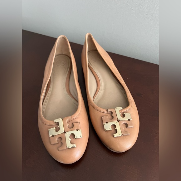 Tory Burch Shoes - Tory Burch Lowell Ballet Flats Logo Tan Size 10